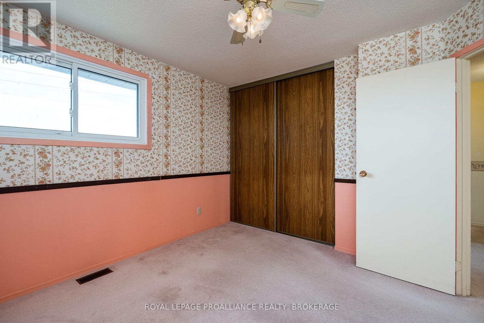 123 Wycliffe Crescent, Kingston, Ontario  K7K 6B3 - Photo 19 - X12109492