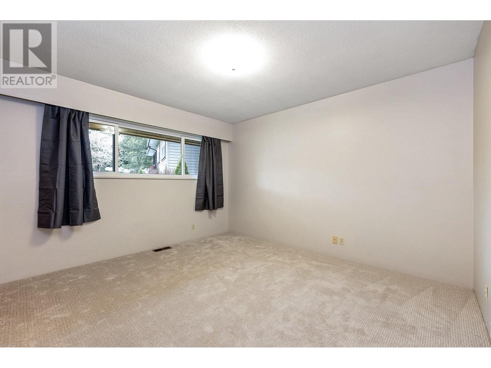 1941 Jasper Court, Coquitlam, British Columbia  V3J 2B4 - Photo 11 - R2995141