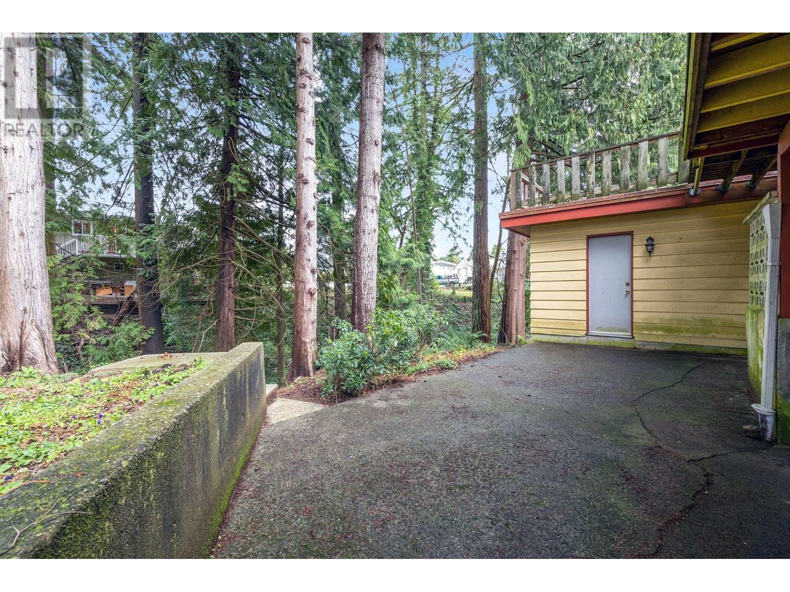 1941 Jasper Court, Coquitlam, British Columbia  V3J 2B4 - Photo 27 - R2995141