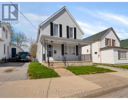 30 DUFFERIN STREET, Fort Erie, Ontario