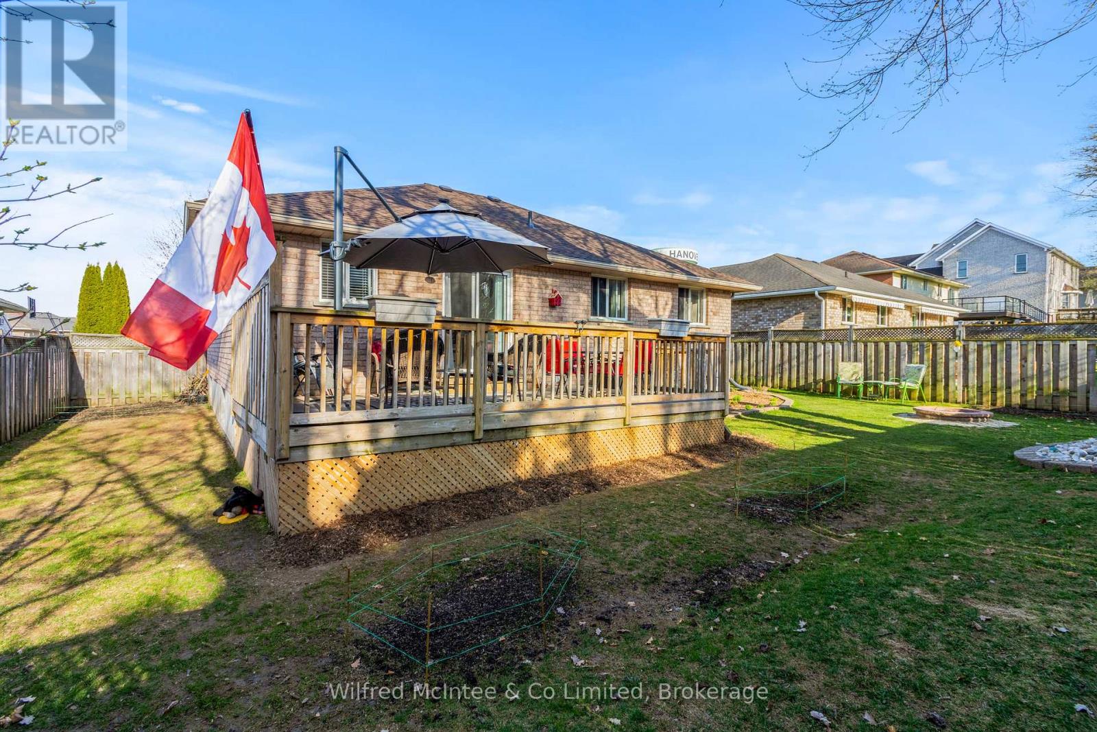 Property at 688 22ND AVENUE image 3