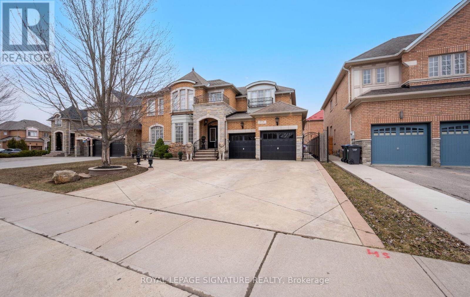 Property at 128 VALLEYCREEK DRIVE image 1