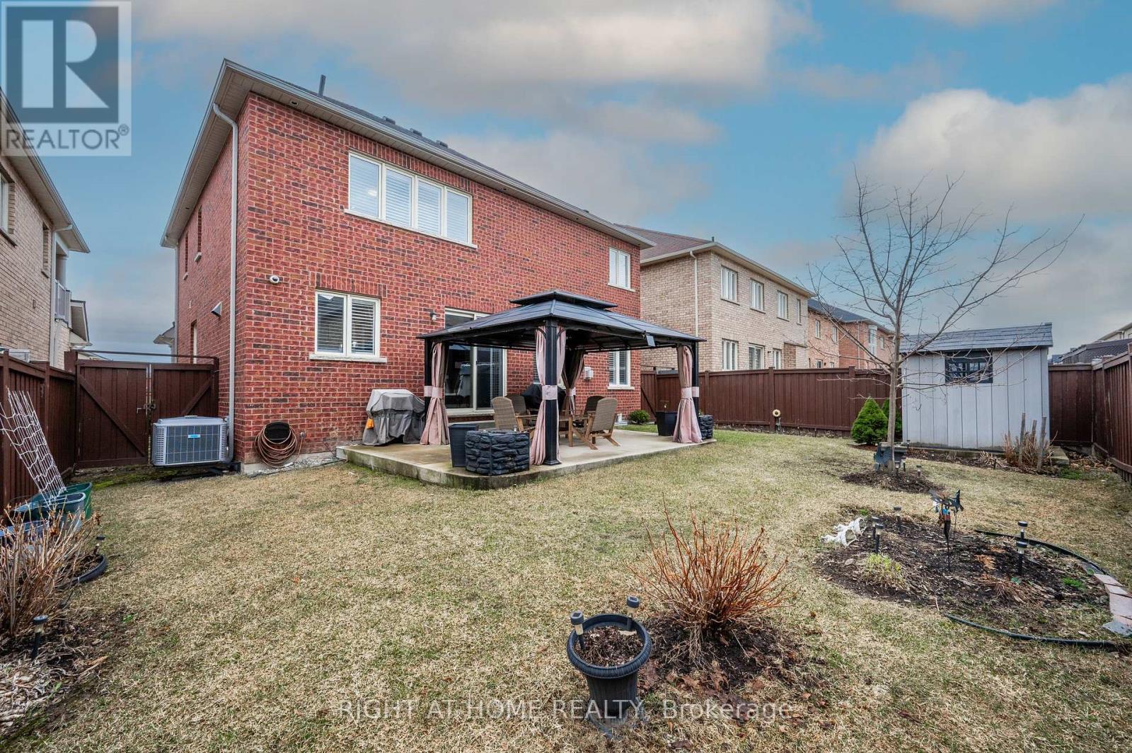 64 Kalmia Road, Brampton, Ontario  L6X 4N4 - Photo 36 - W12109485