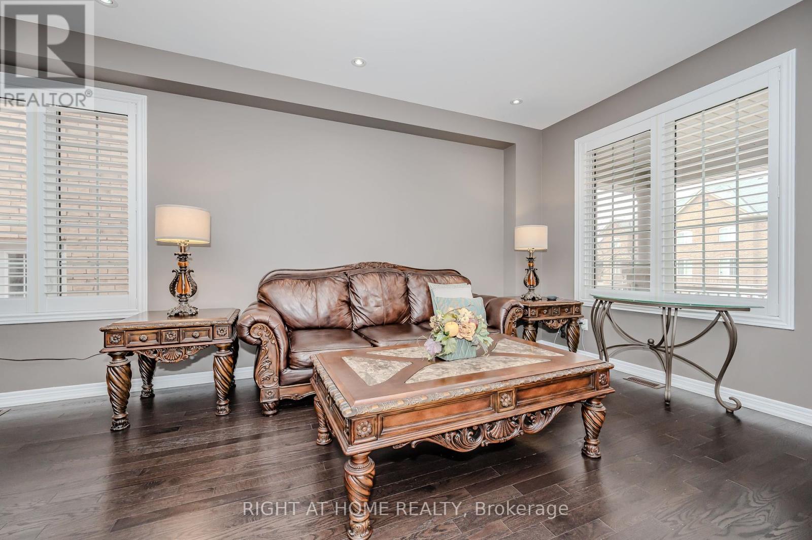 64 Kalmia Road, Brampton, Ontario  L6X 4N4 - Photo 8 - W12109485