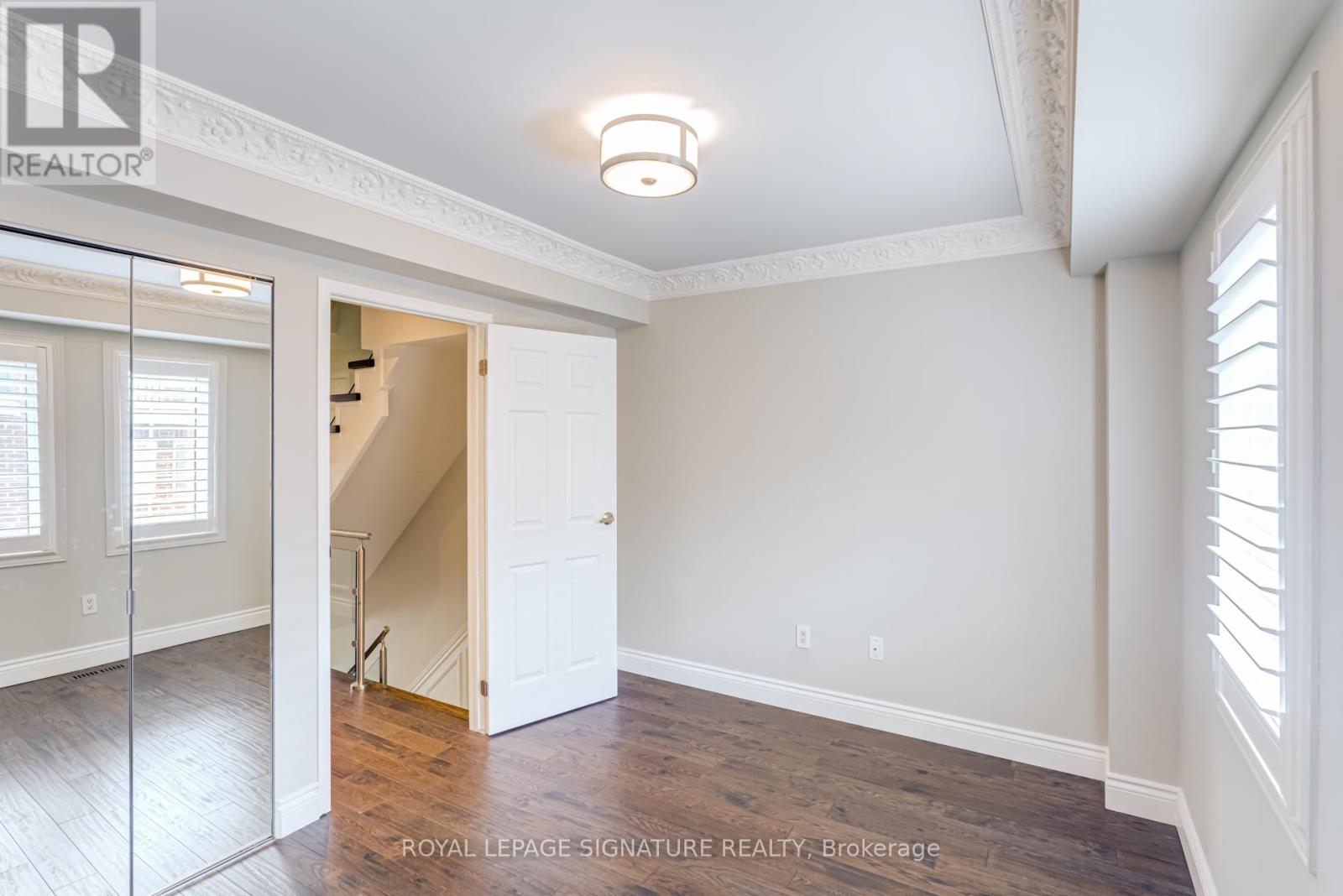 98 - 117a The Queensway, Toronto (High Park-Swansea), Ontario  M6S 5B7 - Photo 10 - W12109487
