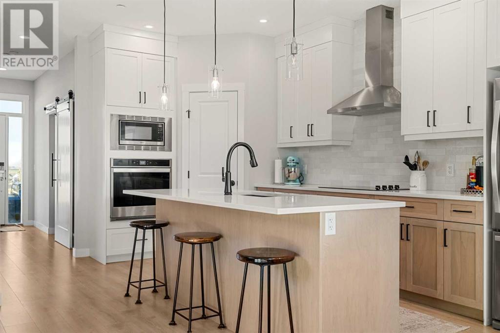 233 Calhoun Common Ne, Calgary, Alberta  T3P 1T3 - Photo 2 - A2212357