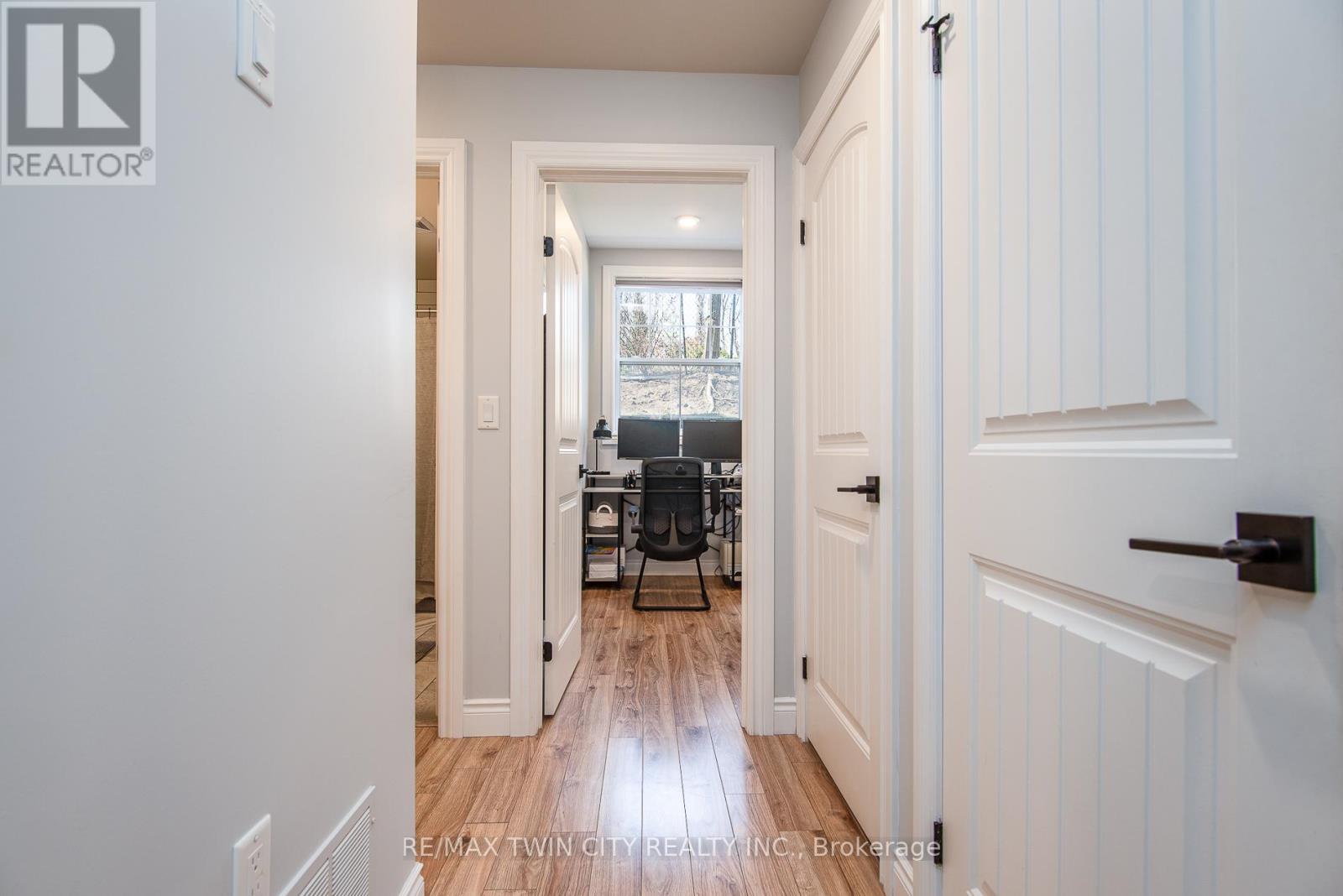 #b104 - 112 Union Street E, Waterloo, Ontario  N2J 1C5 - Photo 23 - X12109461