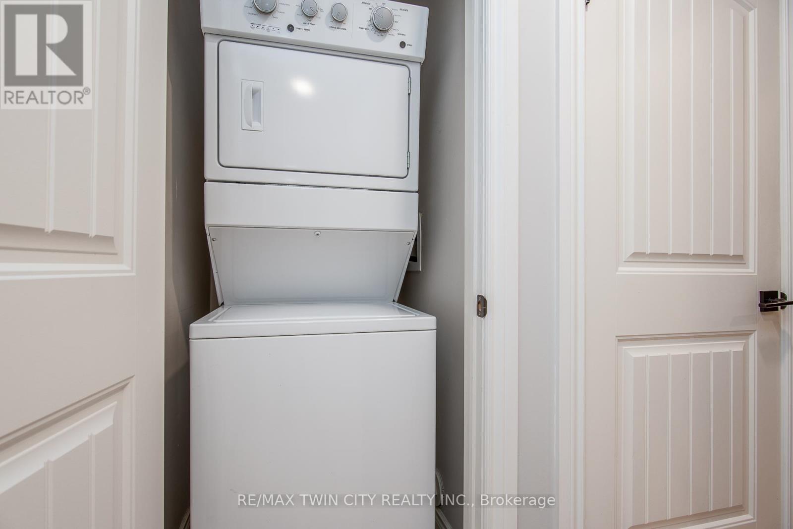 #b104 - 112 Union Street E, Waterloo, Ontario  N2J 1C5 - Photo 24 - X12109461