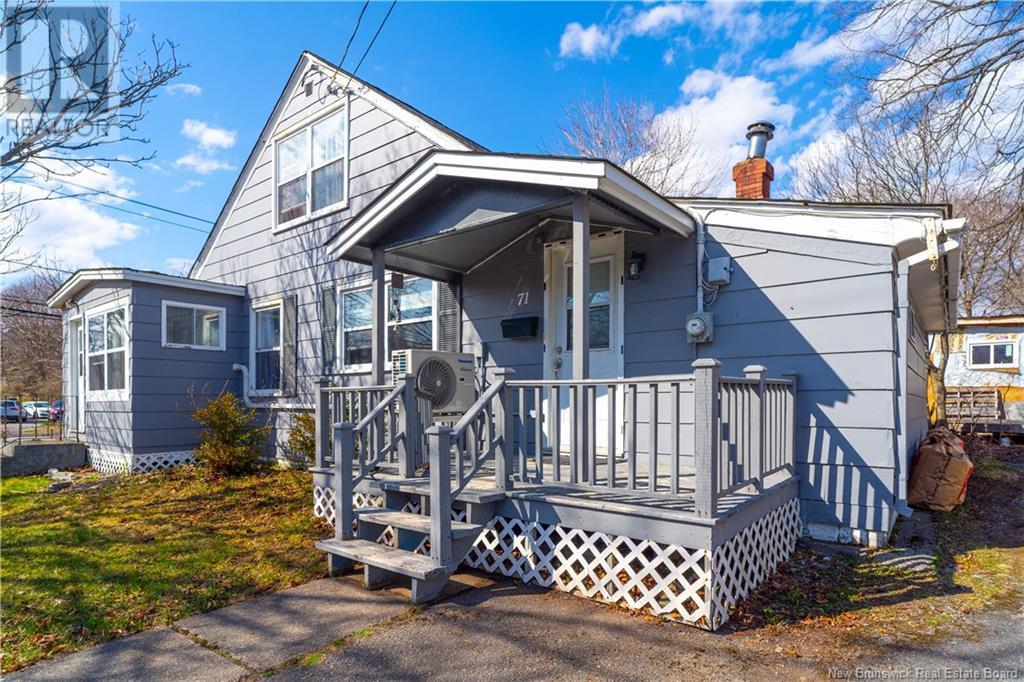 Property at 71 Montgomery Crescent image 1