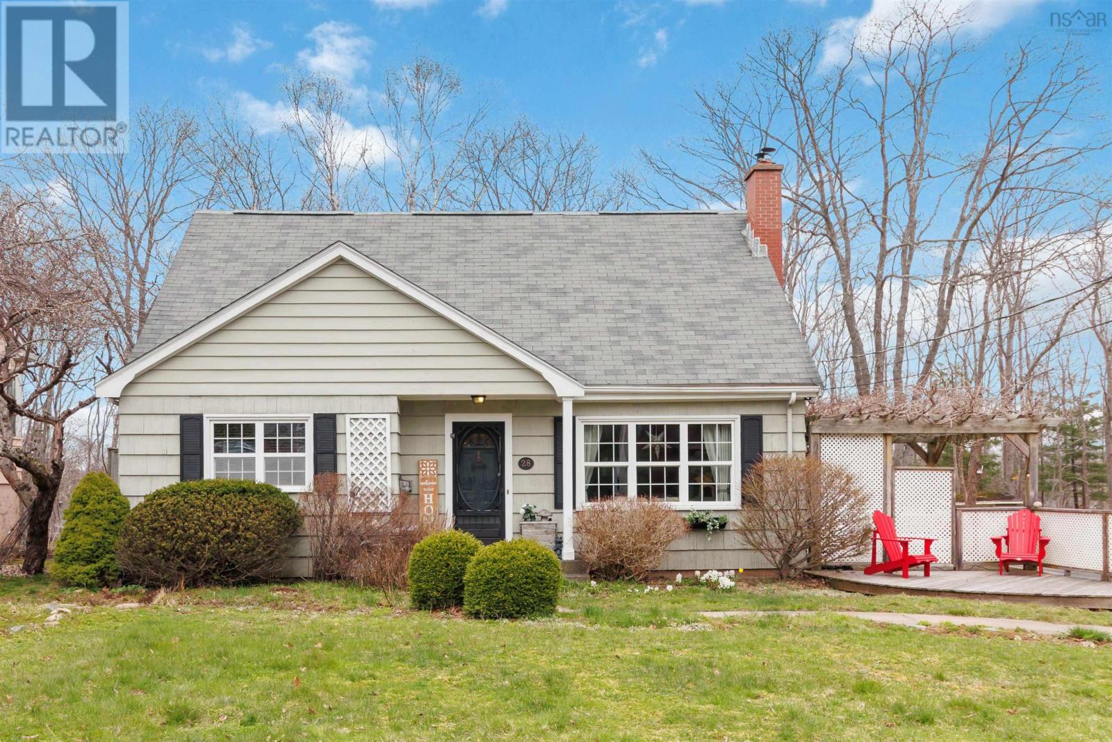 Property at 28 Fleming Drive image 1