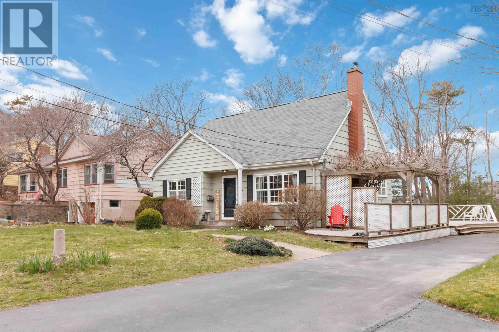Property at 28 Fleming Drive image 2