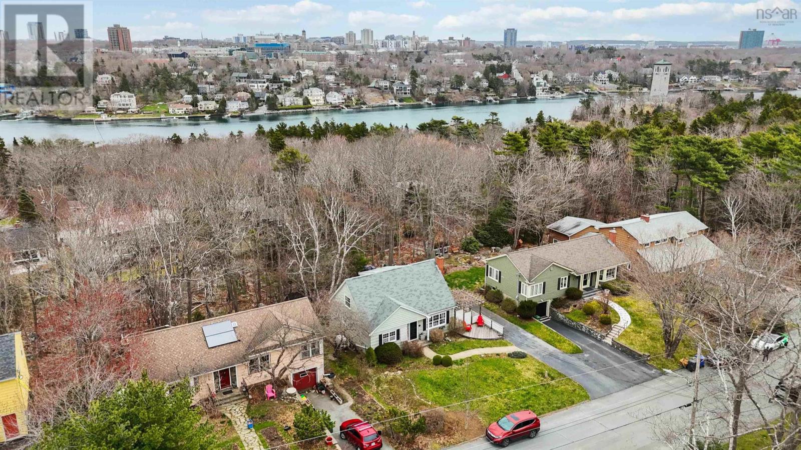 Property at 28 Fleming Drive image 5