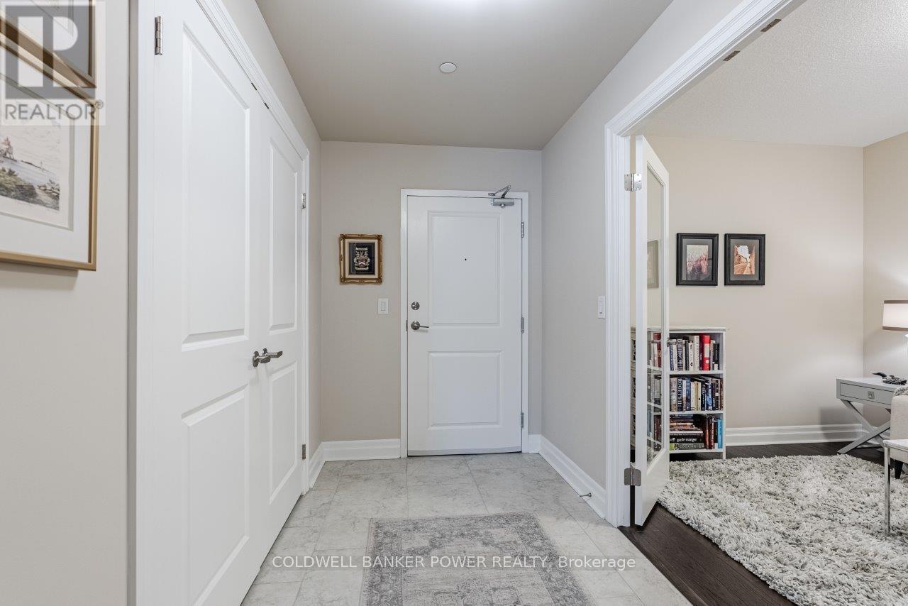 Property at 309 - 260 VILLAGEWALK BOULEVARD image 3