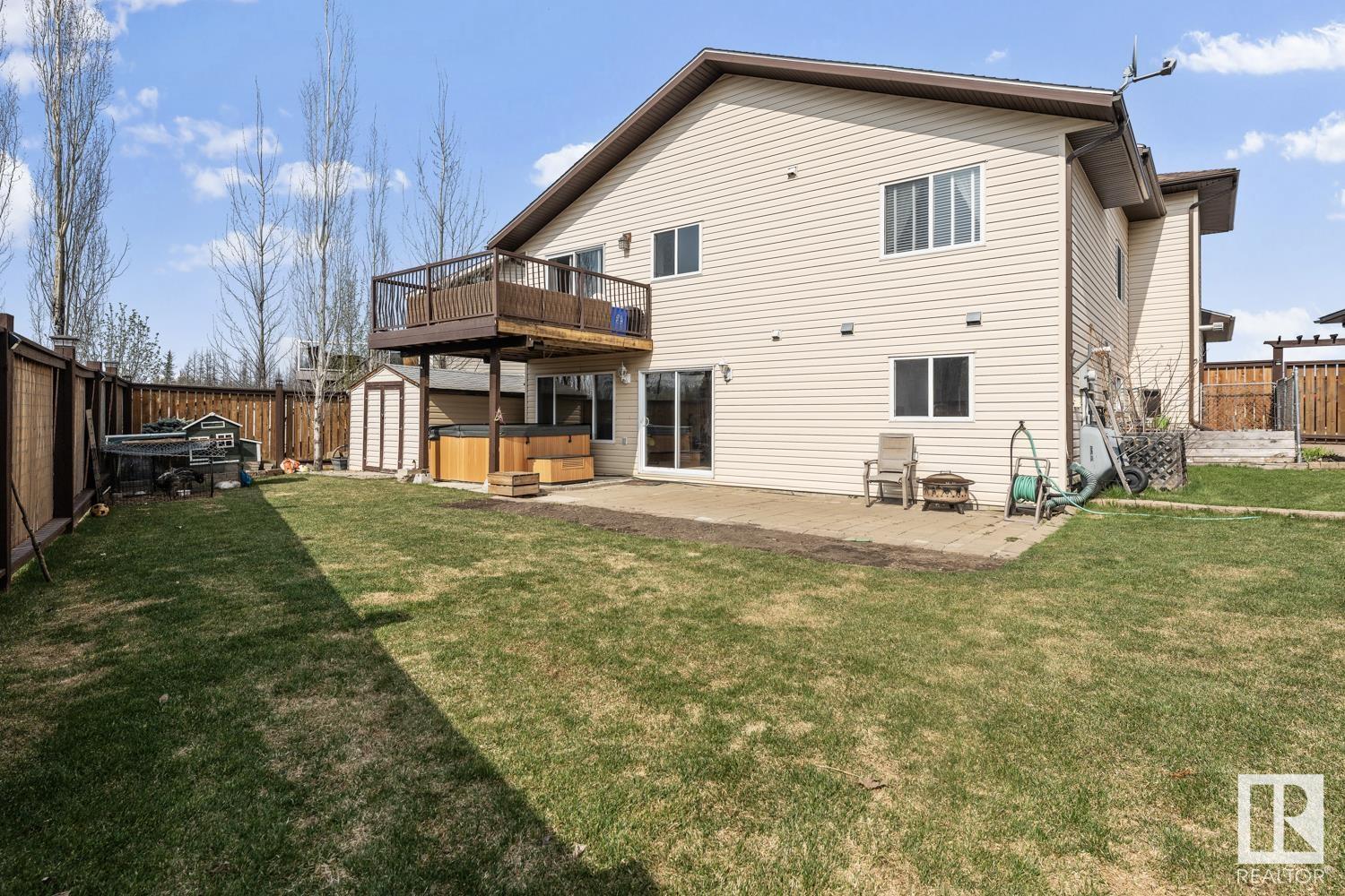 Property at 6117 54 AV image 2