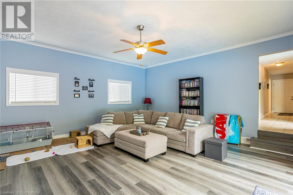 Photo 11 of 40 for 594 Gordon Avenue