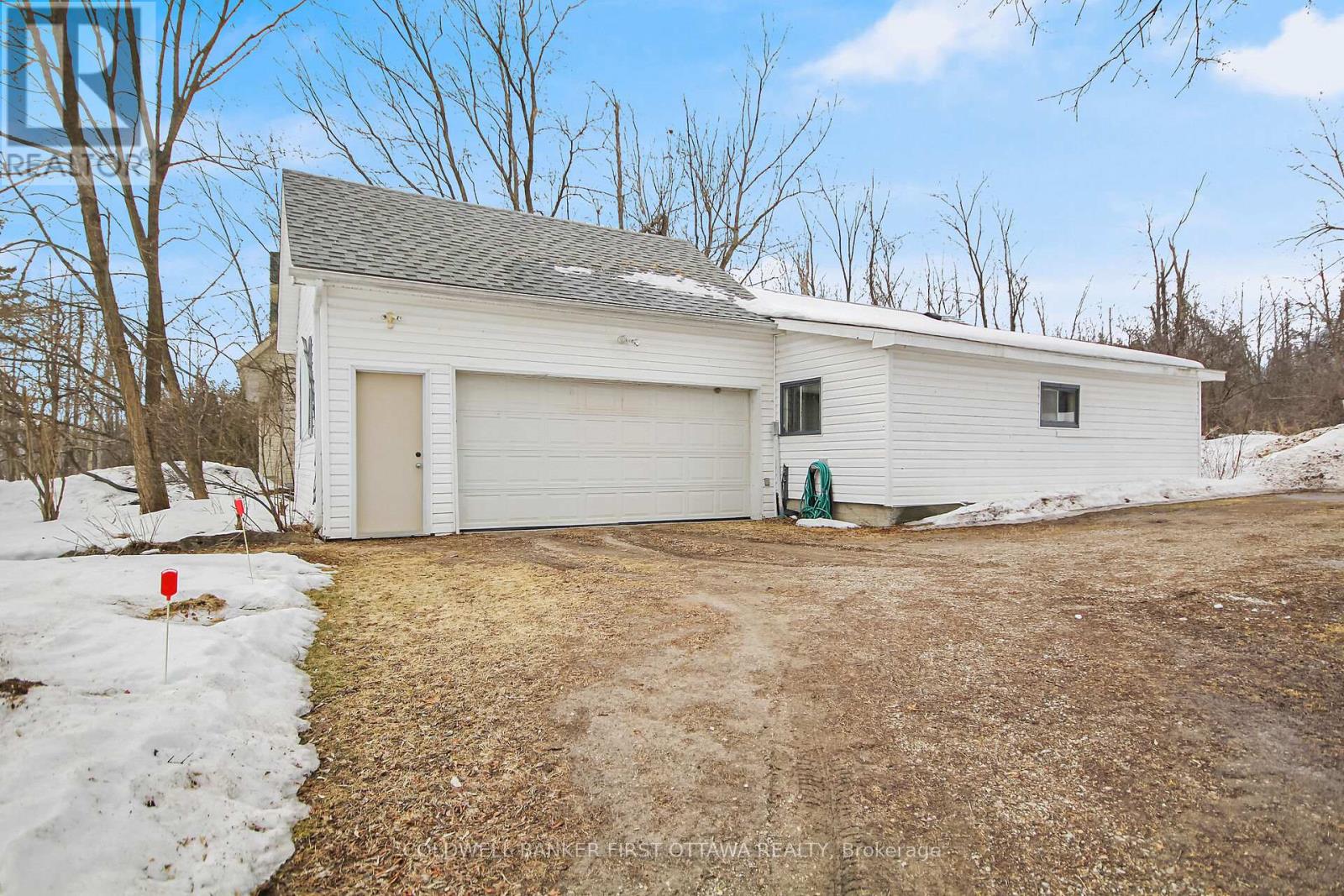 173 Rideau Street, Drummond/north Elmsley, Ontario  K7H 3C7 - Photo 35 - X12015372
