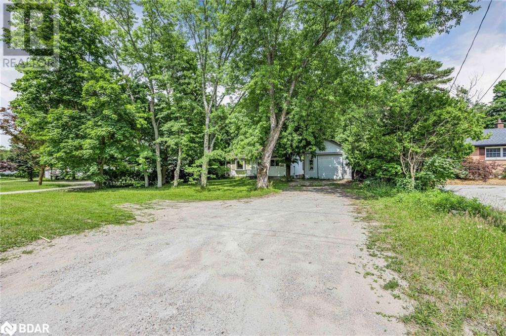 Property at 1213 BAYFIELD ST N Street N image 4