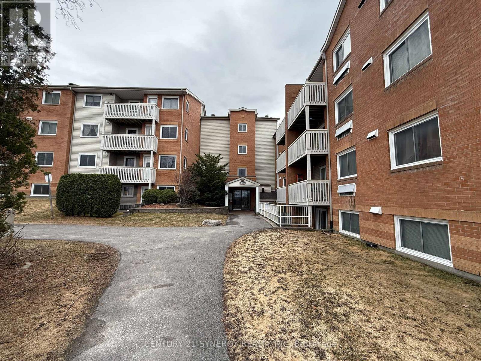 202 - 345 Centrum Boulevard, Bilberry Creek, Ottawa by Laura Keller Real Estate Team 202 - 345 Centrum Boulevard, Bilberry Creek, Ottawa