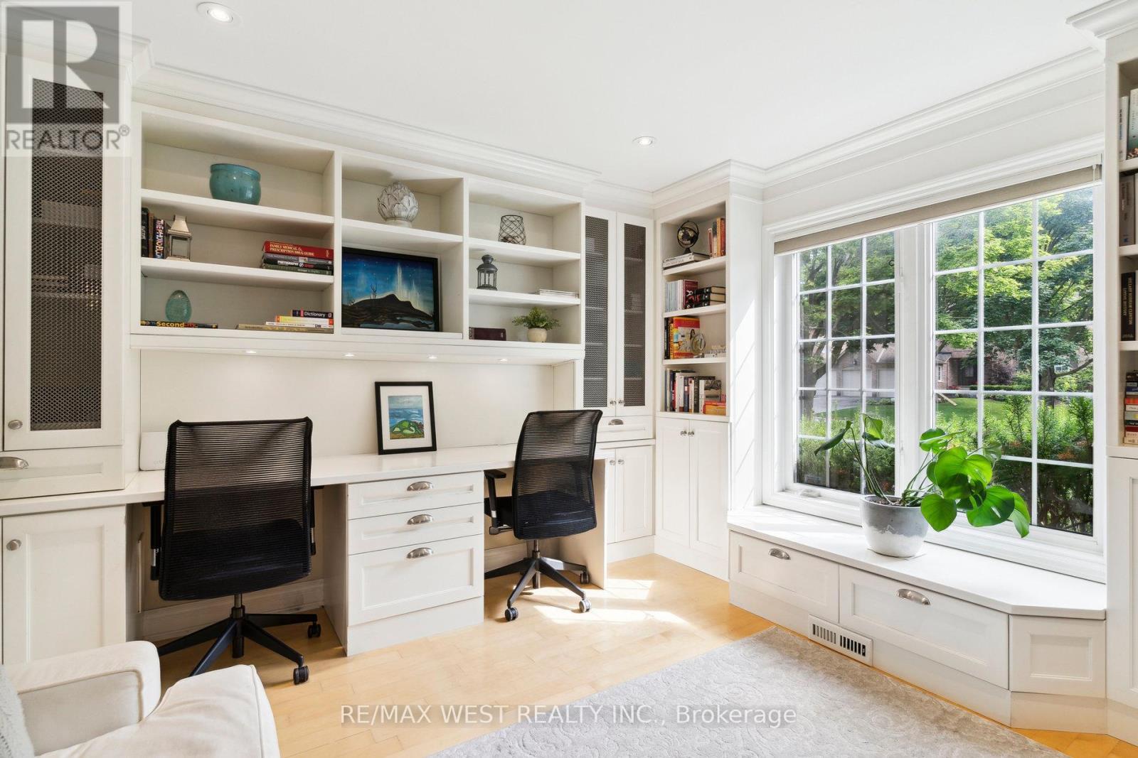 Property at 18 HARROWSMITH PLACE image 5