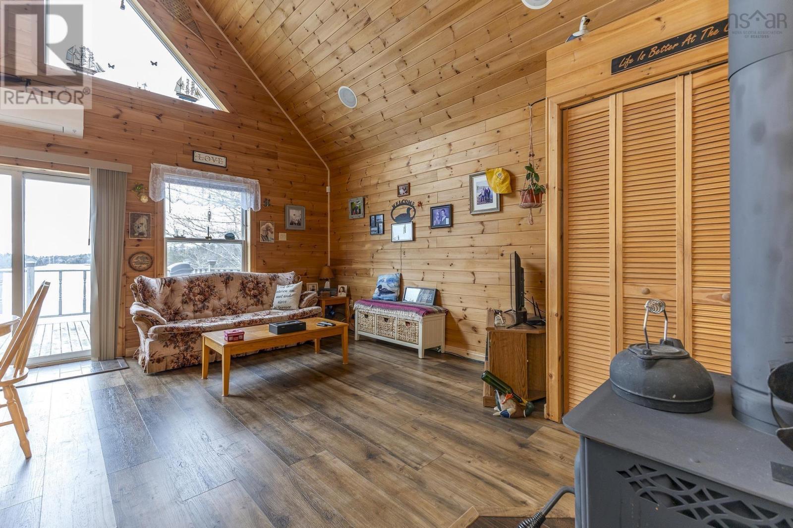 347 West Loon Village Road, Upper Musquodoboit, Nova Scotia  B0N 2M0 - Photo 5 - 202509096