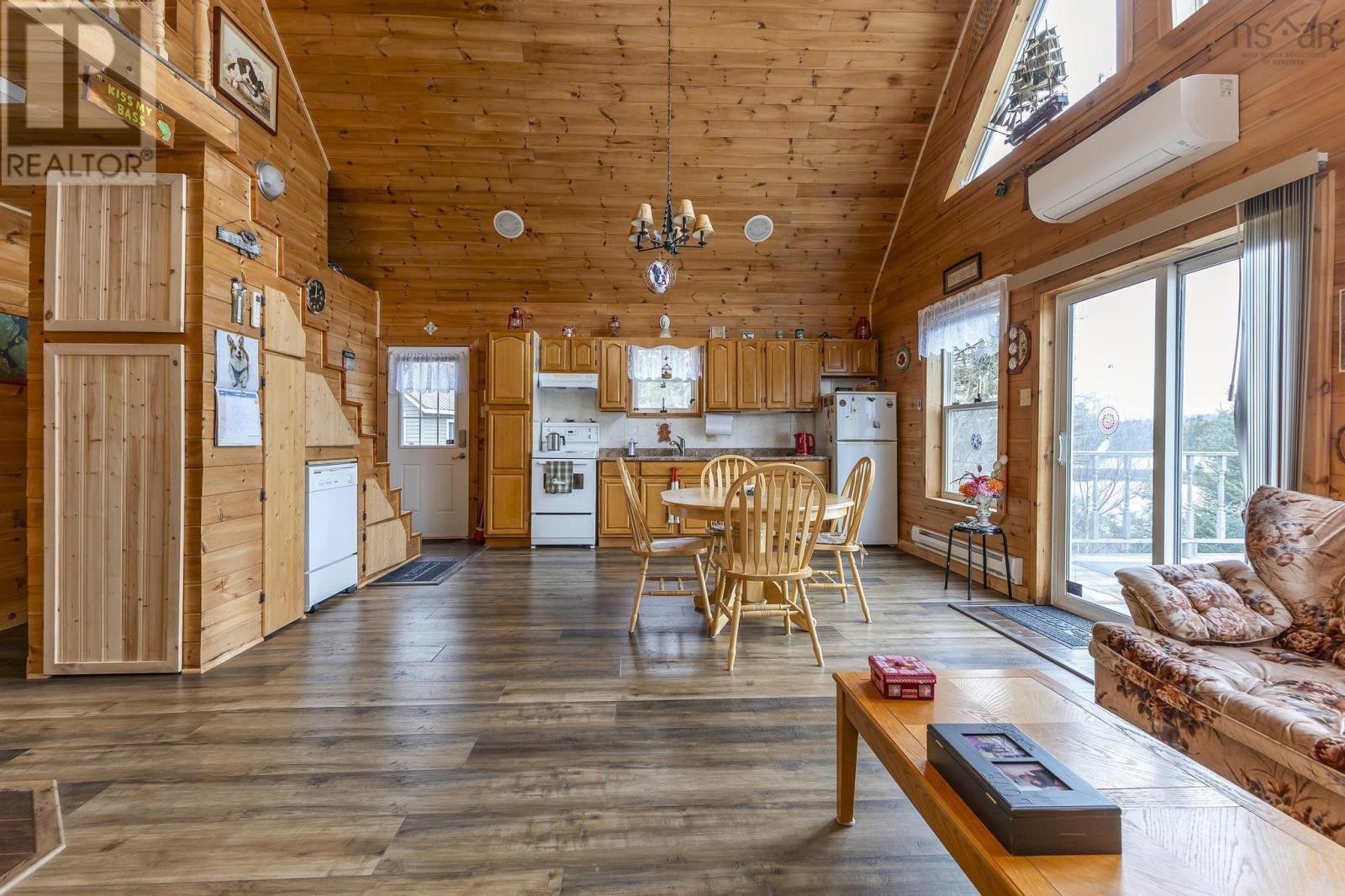 347 West Loon Village Road, Upper Musquodoboit, Nova Scotia  B0N 2M0 - Photo 6 - 202509096