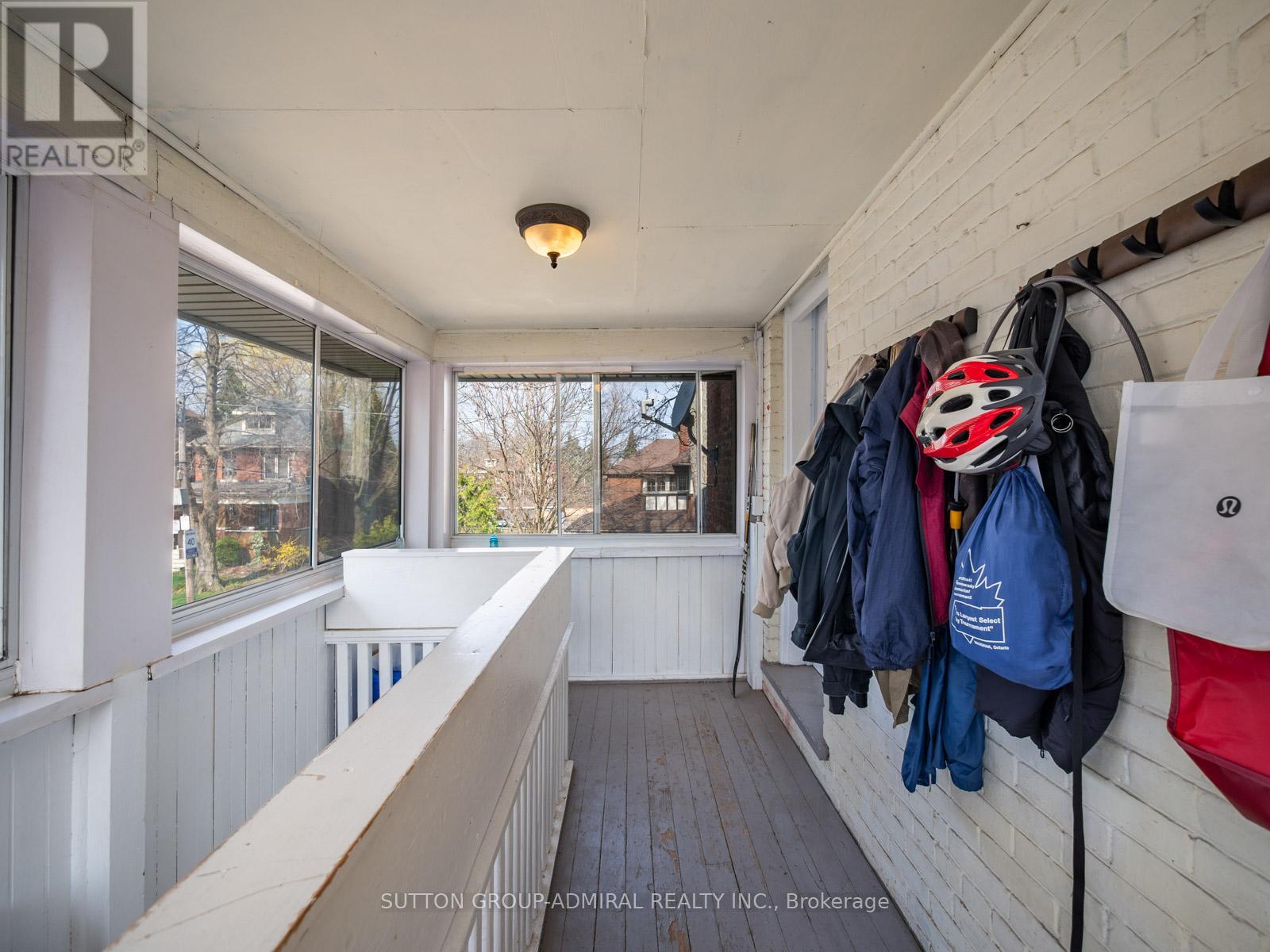 Property at 495 ABERDEEN AVENUE image 4