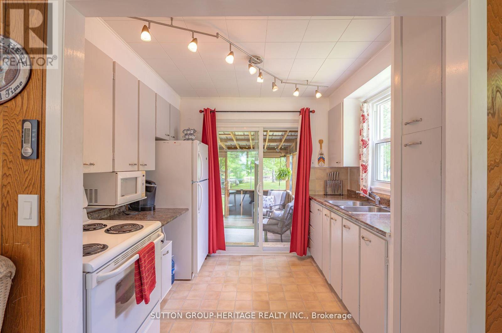 Property at 15 SACKITT ROAD image 3