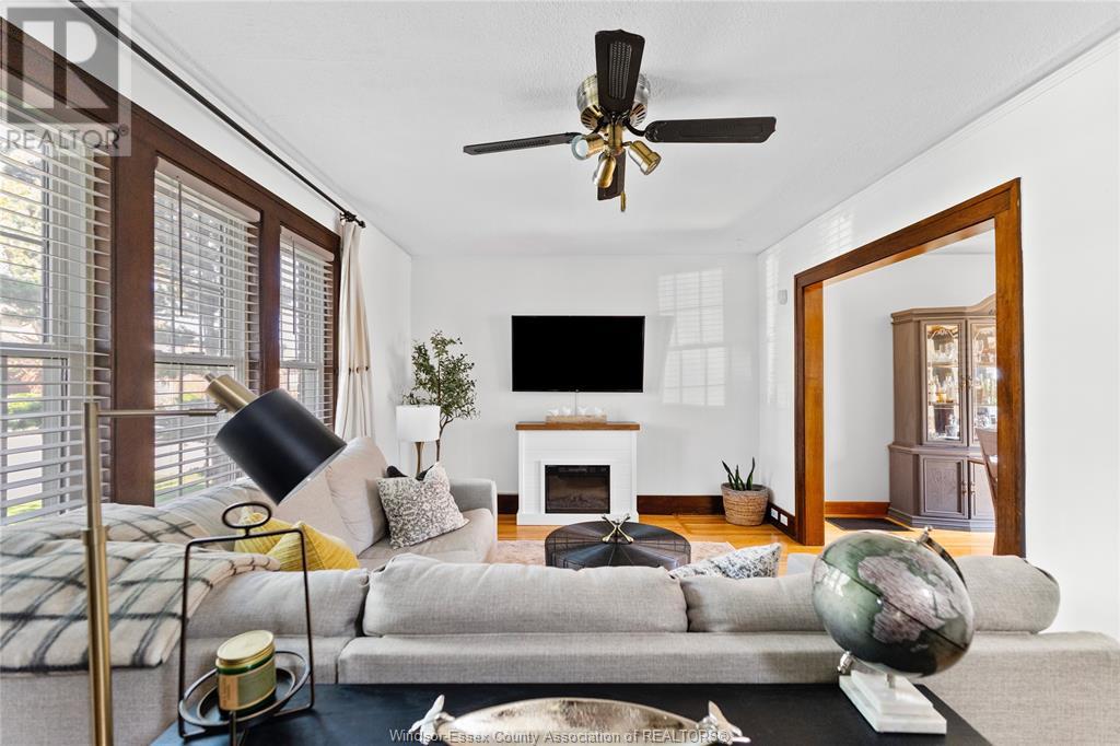 Property at 2172 WINDERMERE image 5