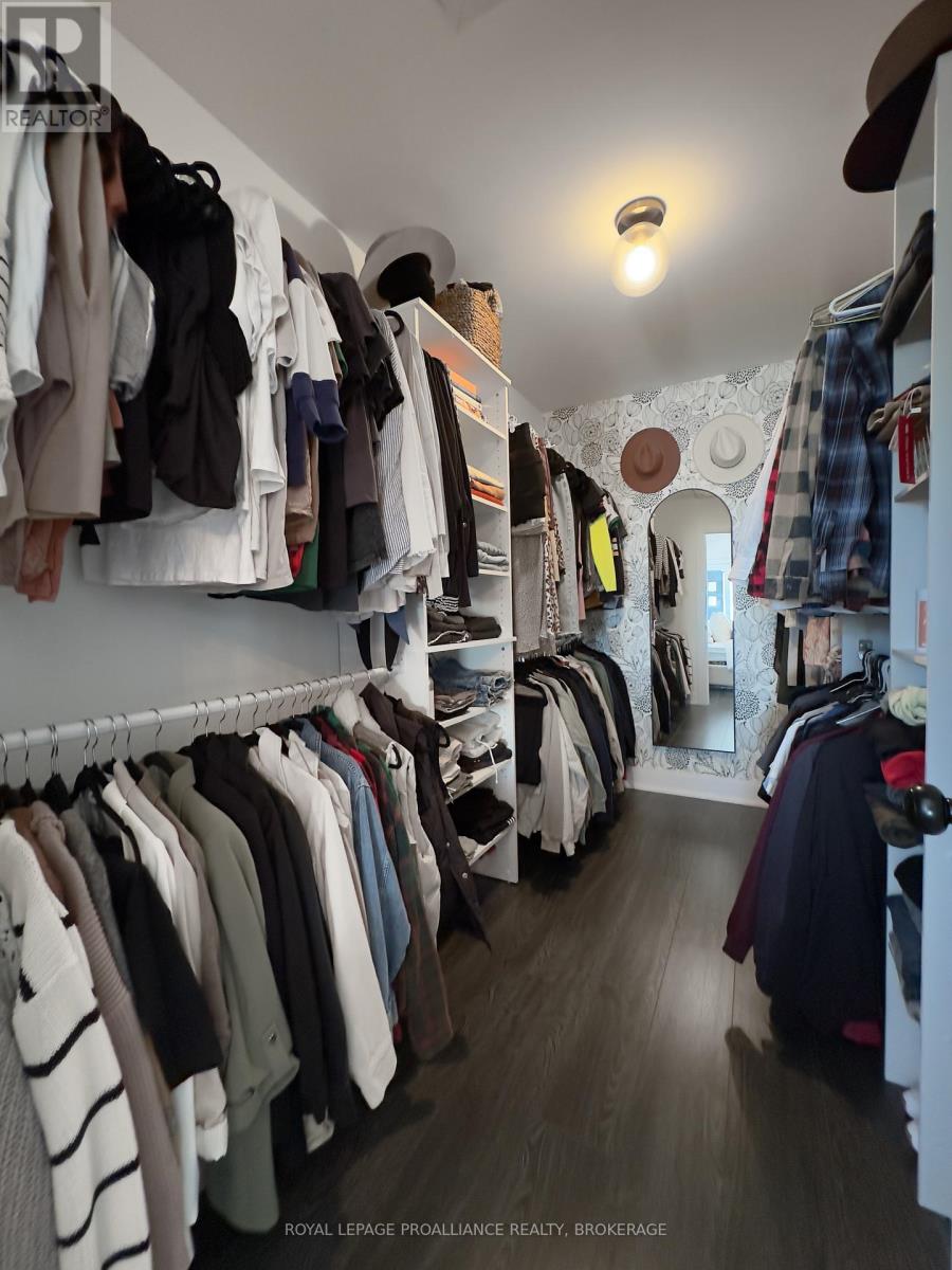 792 Sterling Avenue, Kingston, Ontario  K7L 4V1 - Photo 20 - X12109674