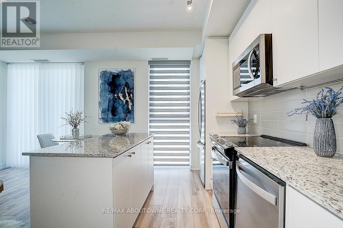 1408 - 335 Wheat Boom Drive, Oakville, Ontario  L6H 7C2 - Photo 20 - W12104080