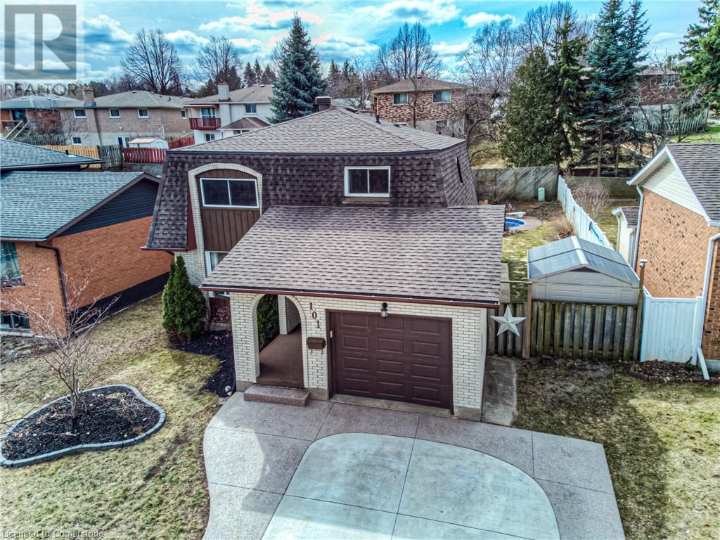 Property at 101 OLD COUNTRY Drive image 1