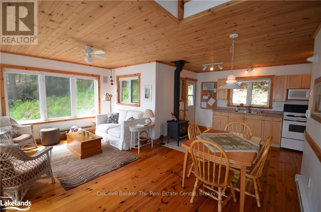 10835 Raven - West Shore Way, Algonquin Highlands, Ontario  P0A 1E0 - Photo 8 - X12109673