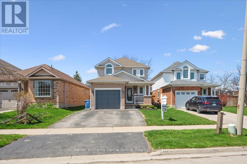 Property at 94 STARVIEW CRESCENT image 3