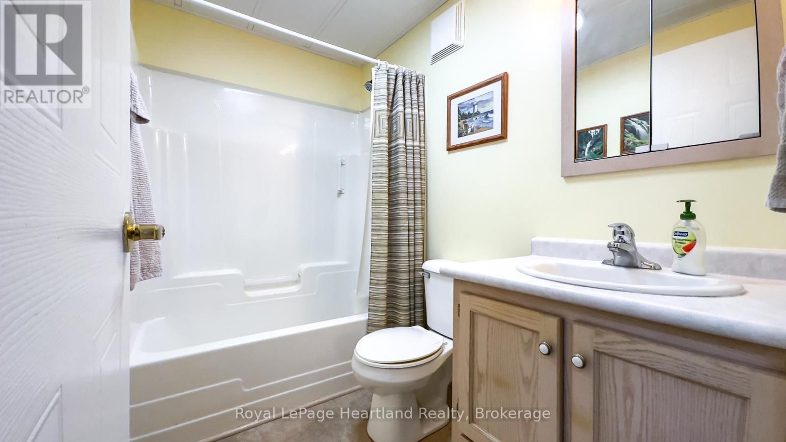 30 Algonquin Lane, Ashfield-Colborne-Wawanosh, Ontario  N7A 3Y2 - Photo 24 - X12109747
