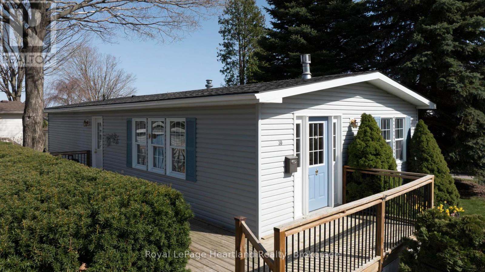 30 Algonquin Lane, Ashfield-Colborne-Wawanosh, Ontario  N7A 3Y2 - Photo 31 - X12109747