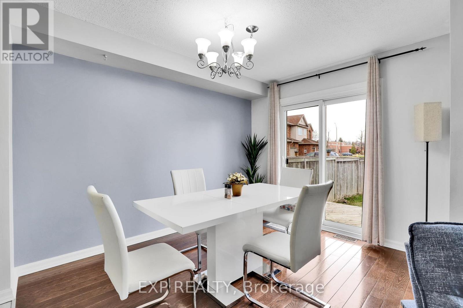 95 Cedarock Drive, Ottawa, Ontario  K2M 2H5 - Photo 17 - X12109592