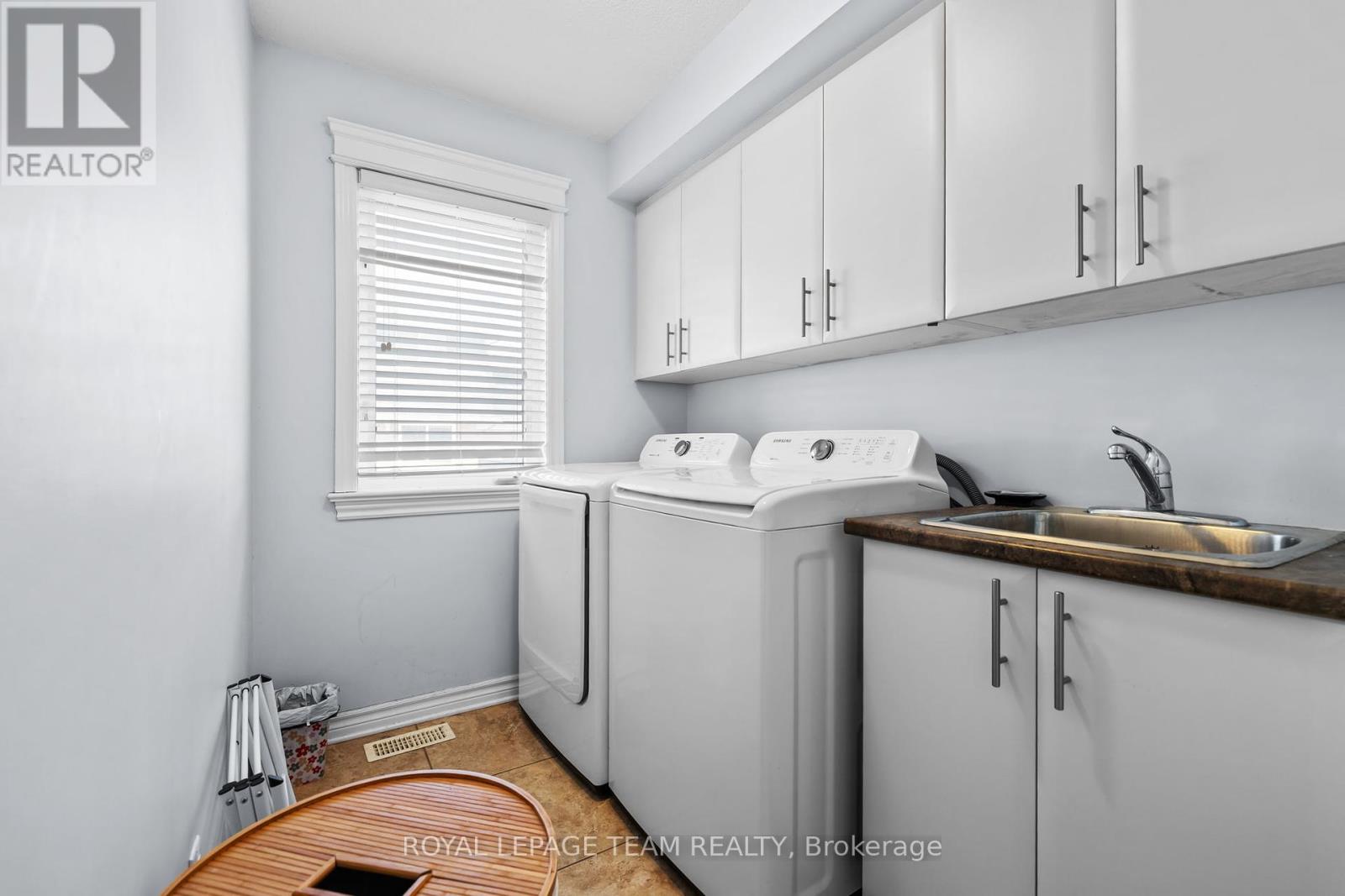 125 Brilia Private, Ottawa, Ontario  K1J 0B7 - Photo 28 - X12109610