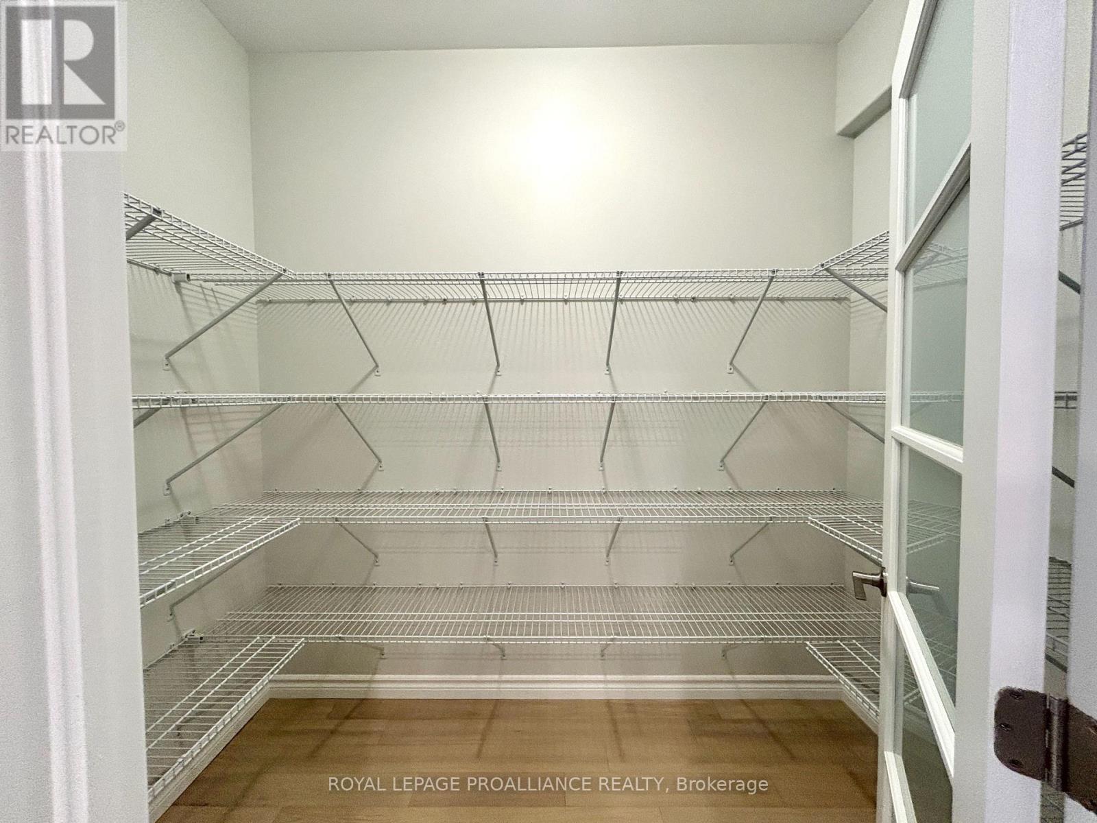 Property at 79 ATHABASKA DRIVE image 4