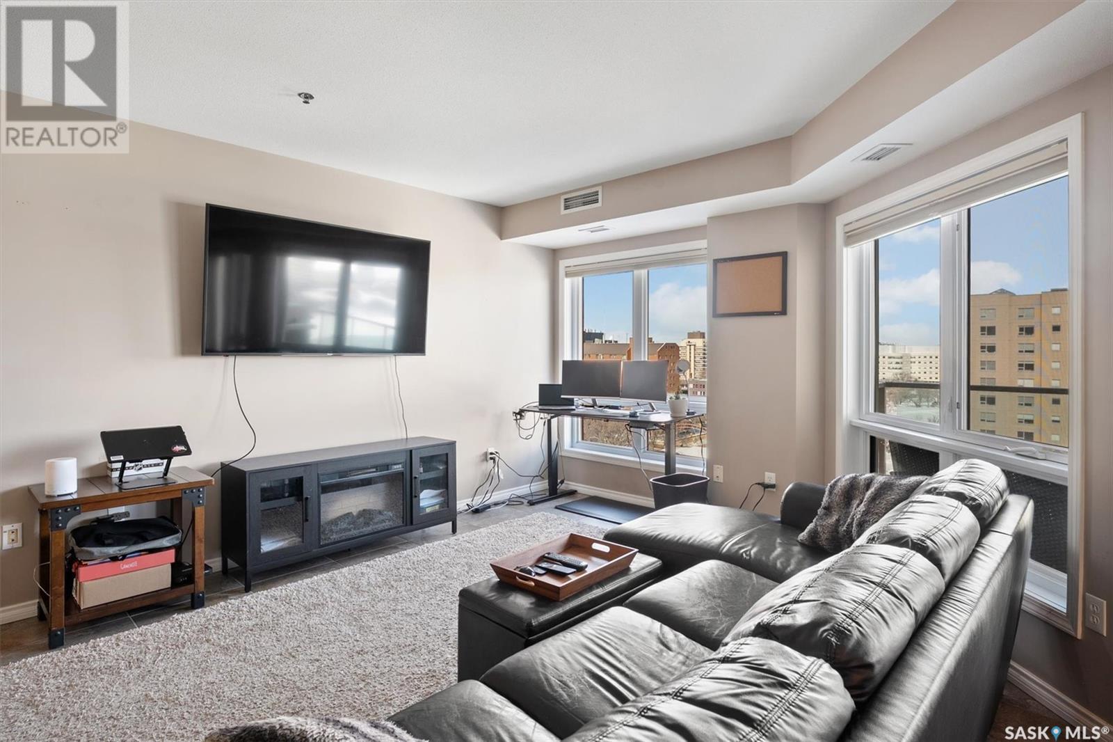 Property at 1105 902 Spadina CRESCENT E image 5