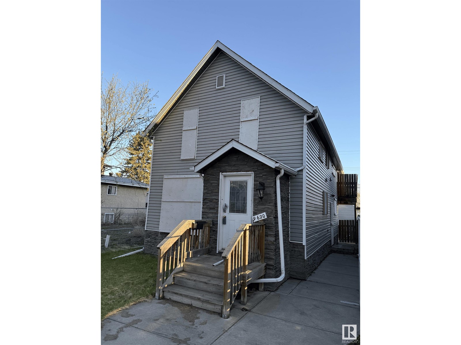 9620 110 AV NW, edmonton, Alberta