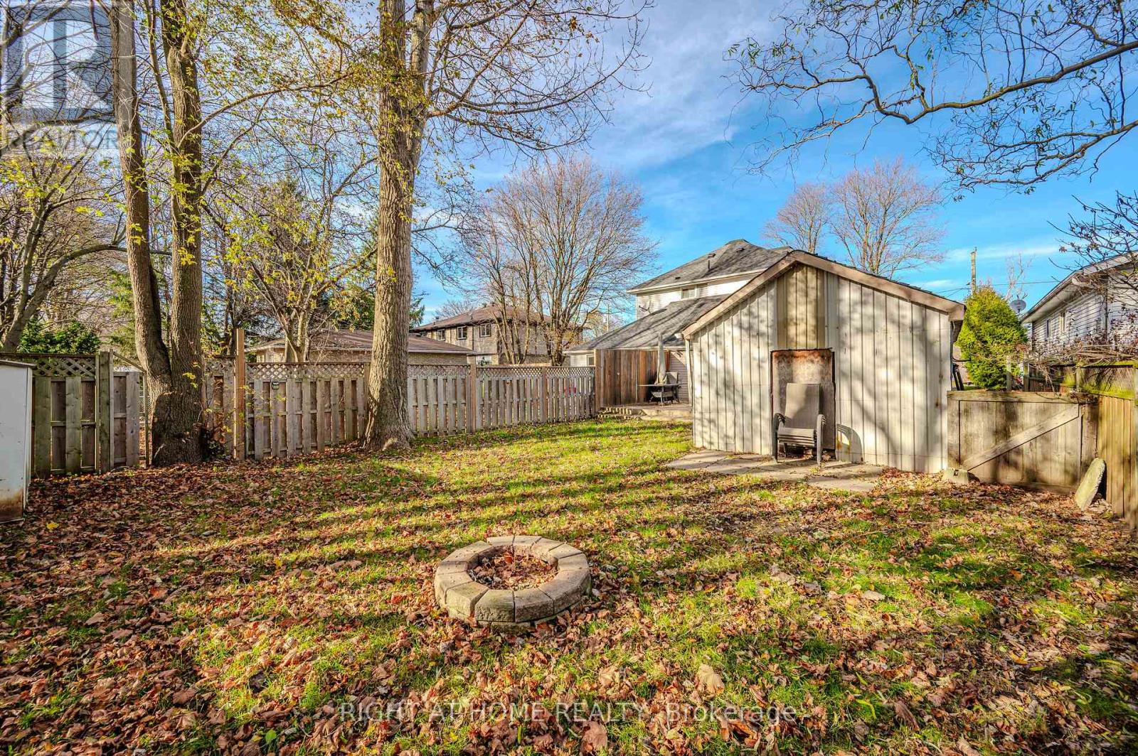 126 Poplar Avenue, Halton Hills, Ontario  L7J 2E2 - Photo 27 - W12109603