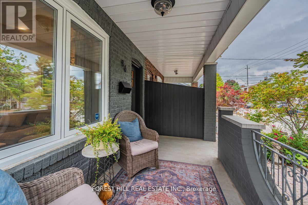 Property at 84 EARLSCOURT AVENUE image 4