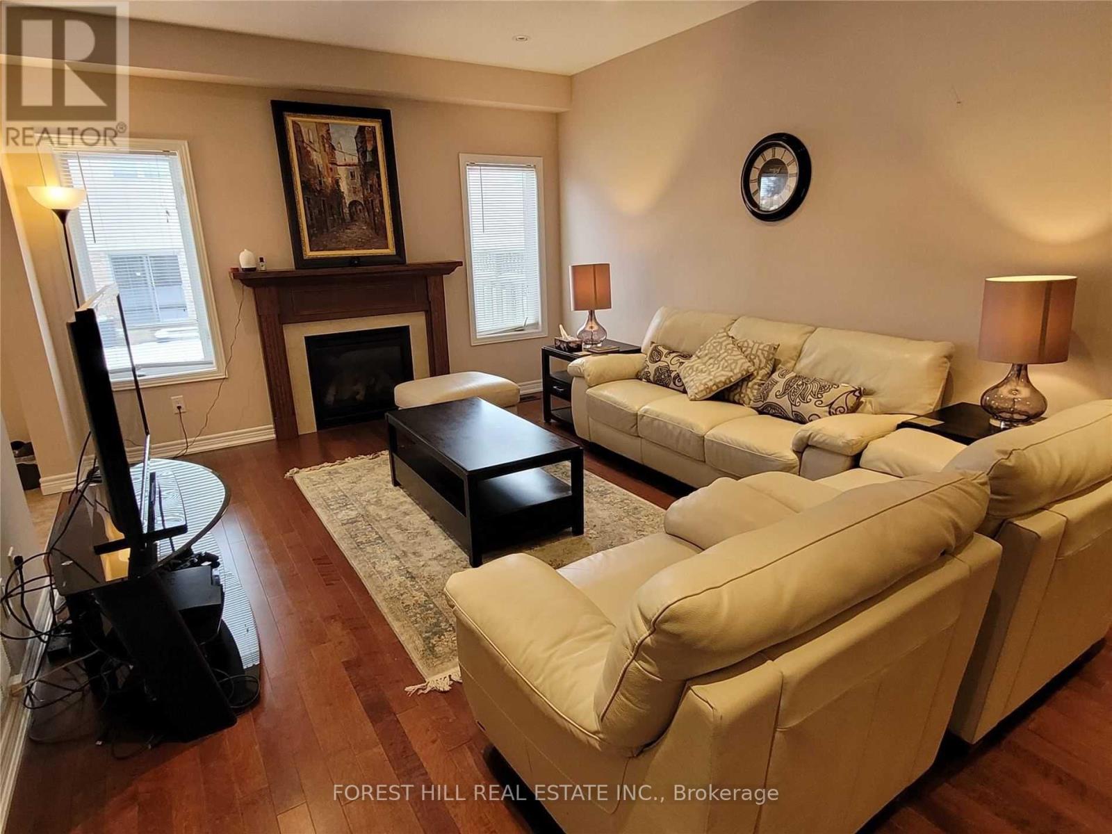 33 - 441 Stonehenge Drive, Hamilton, Ontario  L9K 0B1 - Photo 10 - X12109672