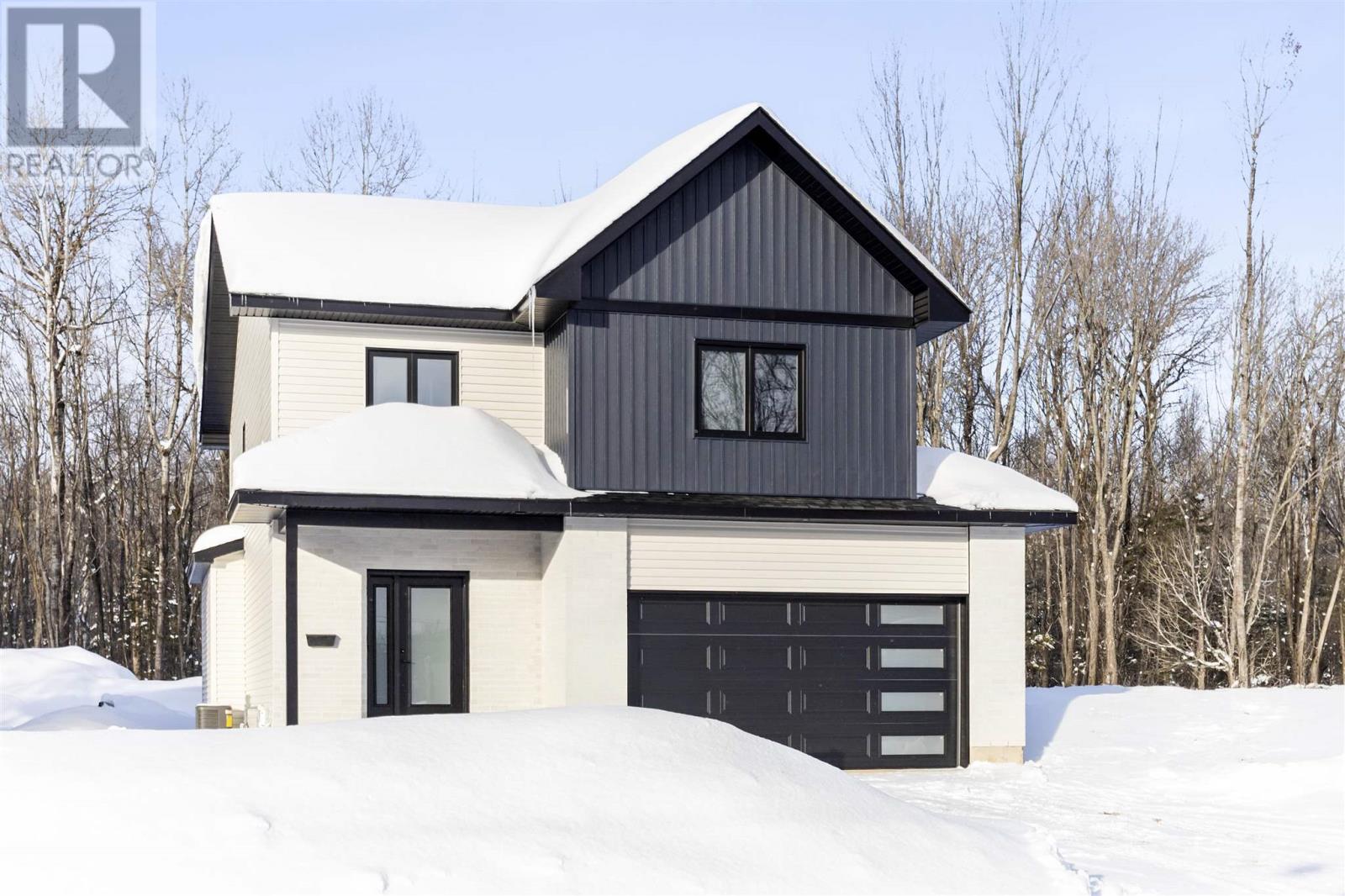36 Sherwood Pkwy, Sault Ste. Marie, Ontario  P6C 3A8 - Photo 35 - SM250321