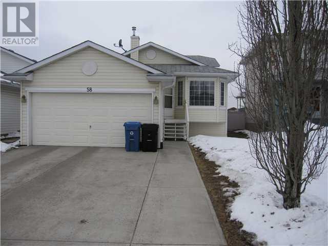 Property at 58 Anaheim Place NE image 1