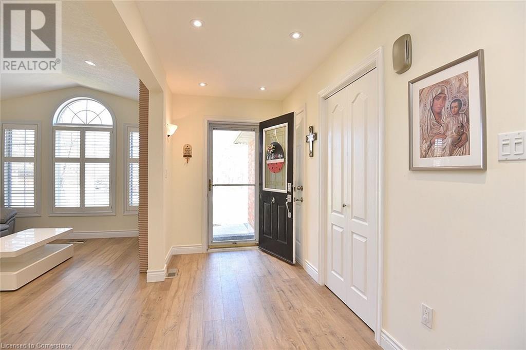 5134 Meadowood Lane, Beamsville, Ontario  L0R 1B8 - Photo 7 - 40722398