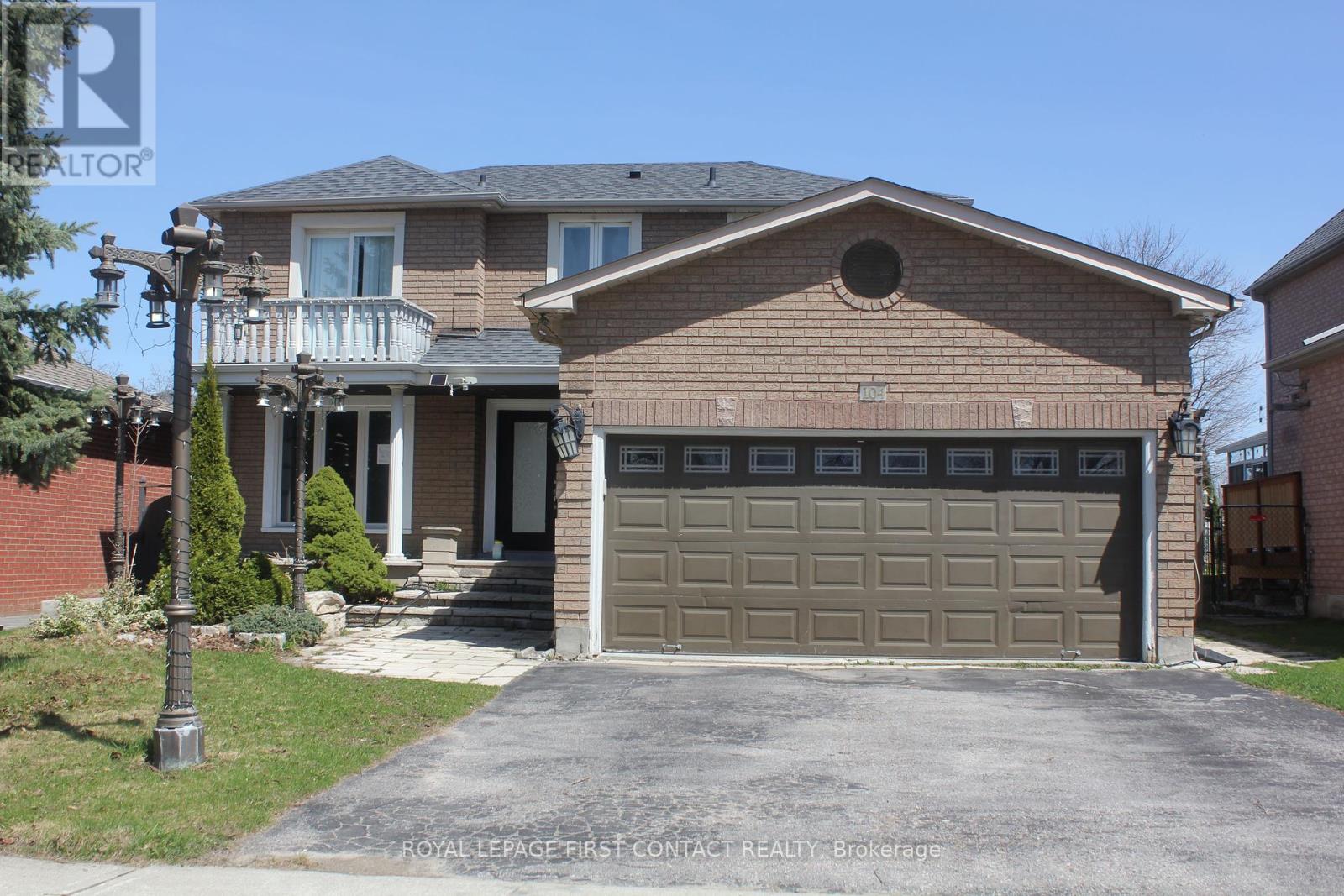 104 BROWN STREET, Barrie, Ontario