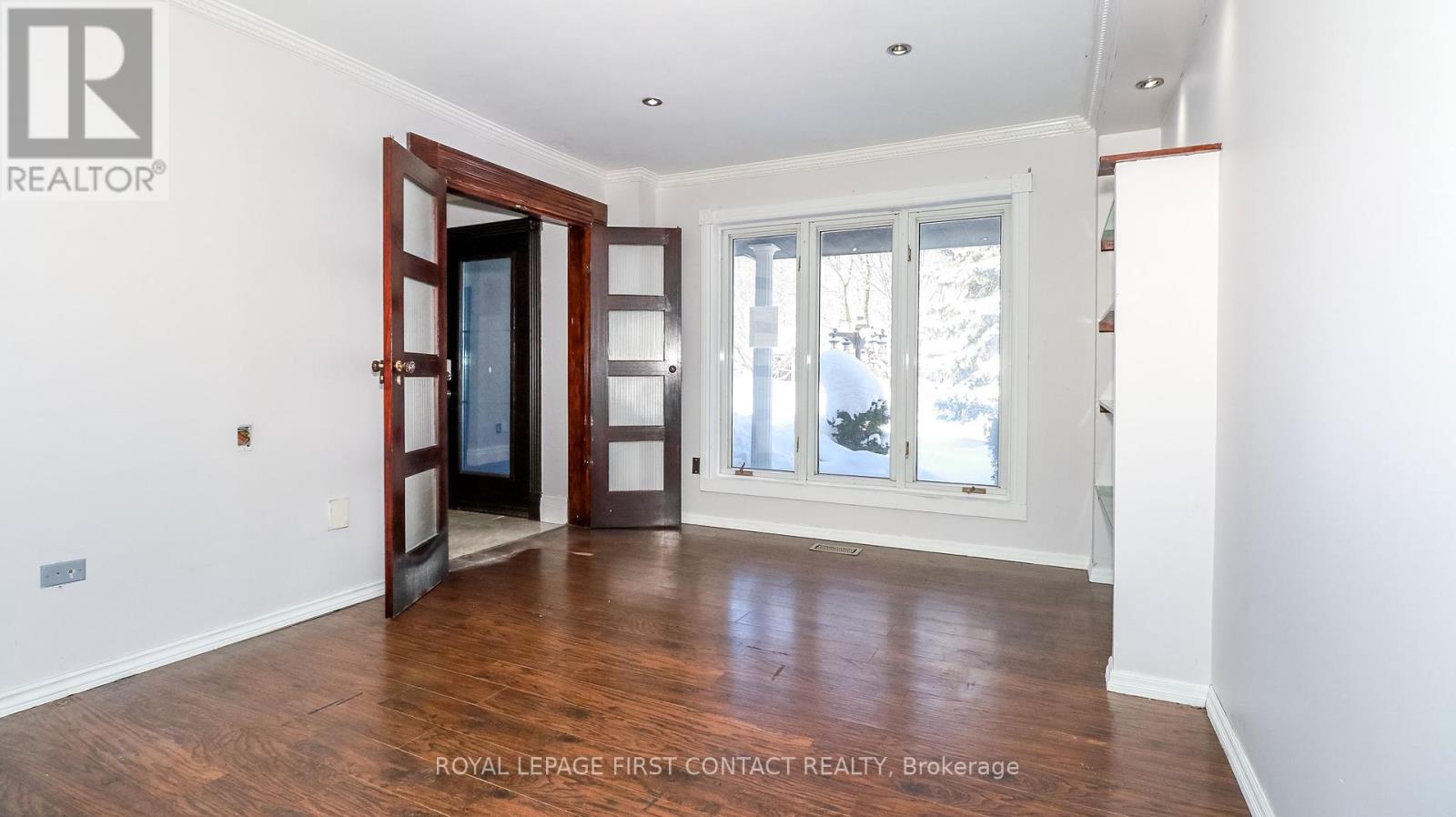 104 Brown Street, Barrie, Ontario  L4N 7V6 - Photo 6 - S11986853