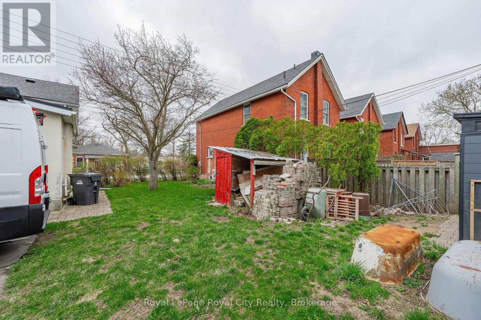 81 Edinburgh Road N, Guelph, Ontario  N1H 5R2 - Photo 10 - X12109775
