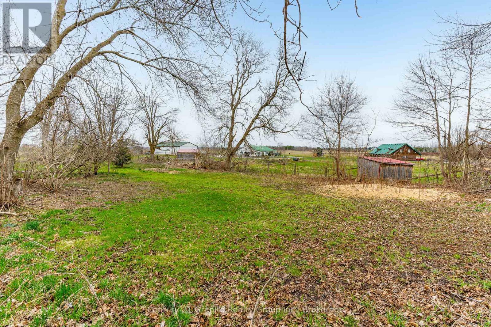 8 Long Beach Road, Kawartha Lakes (Fenelon), Ontario  K0M 1G0 - Photo 8 - X12109645